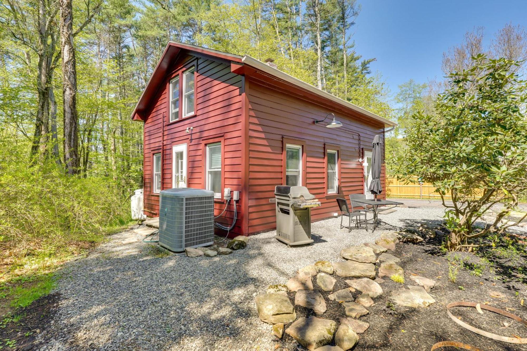Updatedandpet-Friendly Cabin By Hikes And Woodstock! Bearsville Exterior photo